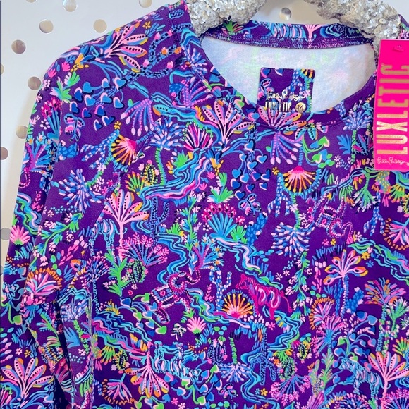 Lilly Pulitzer Luxletic Purple Berry Colony Conga Blythe Pullover UPF 50+ Top ~ - Picture 4 of 14